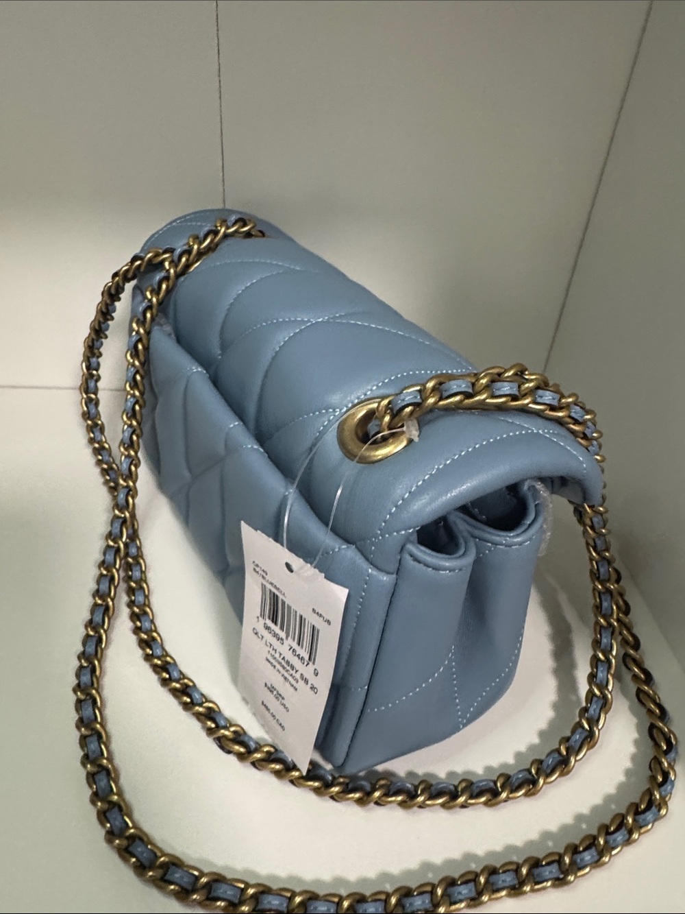 Coach Quilted Pale Blue Leather Shoulder Bag with Gold Hardware - Picture 4 of 13